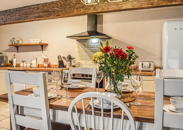 Uk45895 - Cross House *