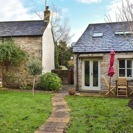 Uk45895 - Cross House *