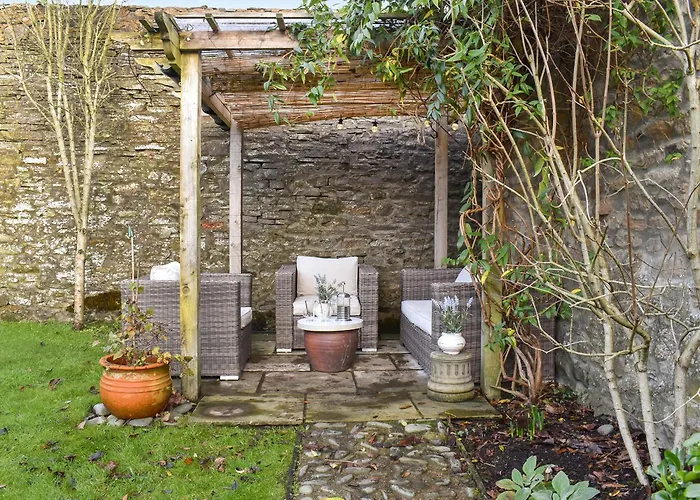 Uk45895 - Cross House Kirkby Lonsdale